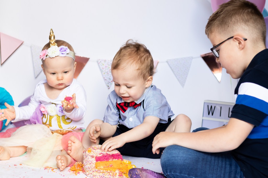 cake-smash-photographer-northamptonshire