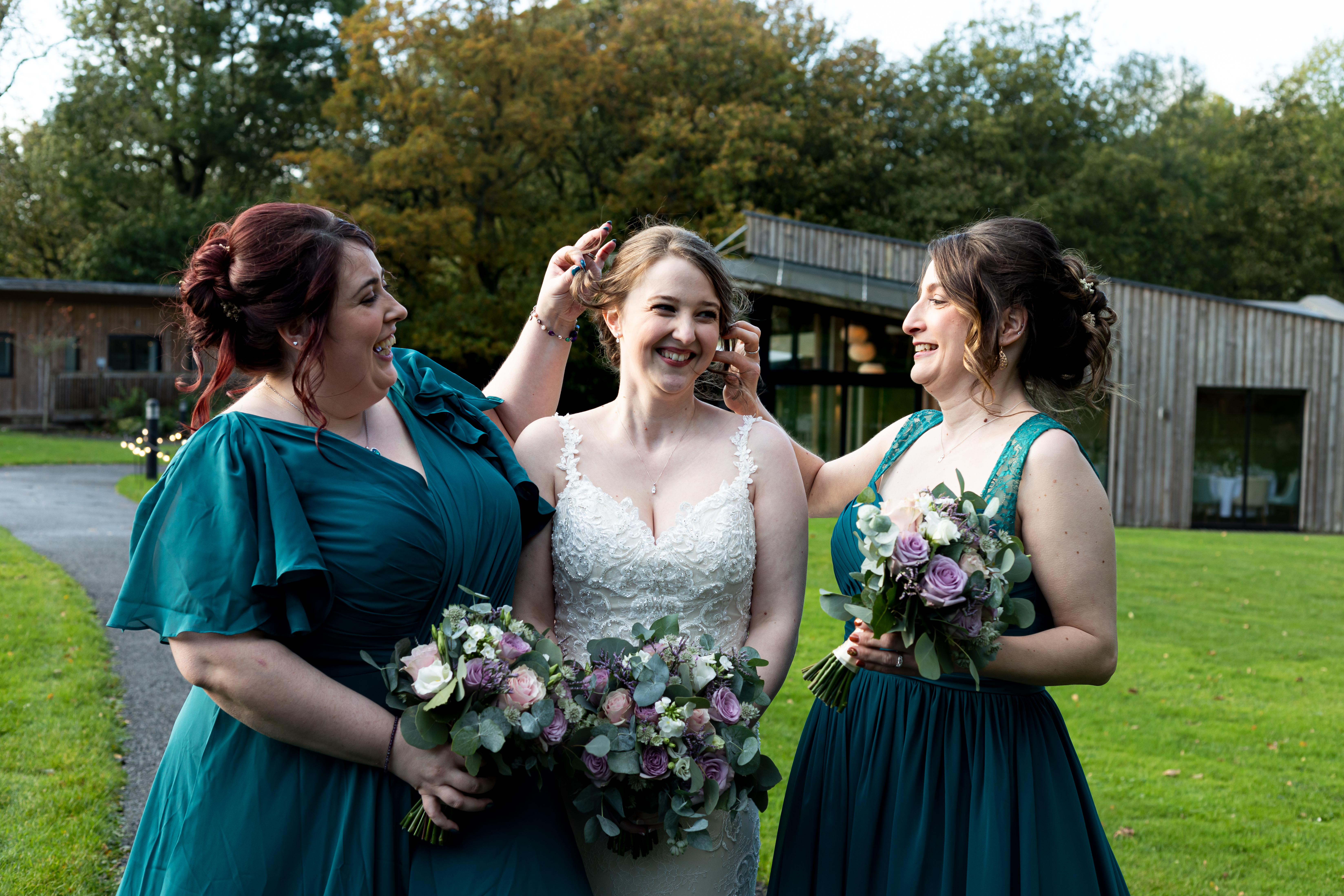 Leicestershire-documentary-wedding-photographer