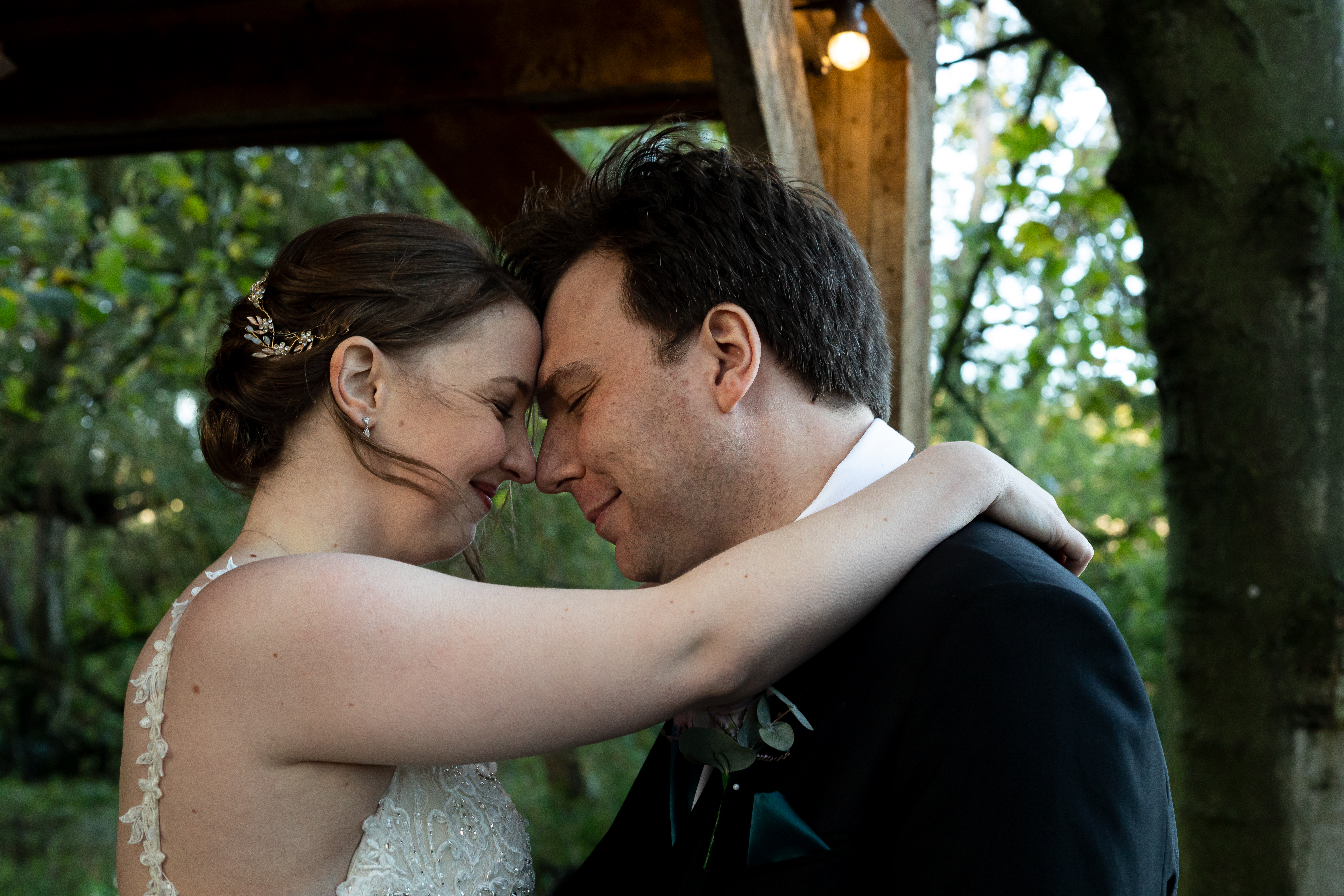 Leicestershire-documentary-wedding-photographer