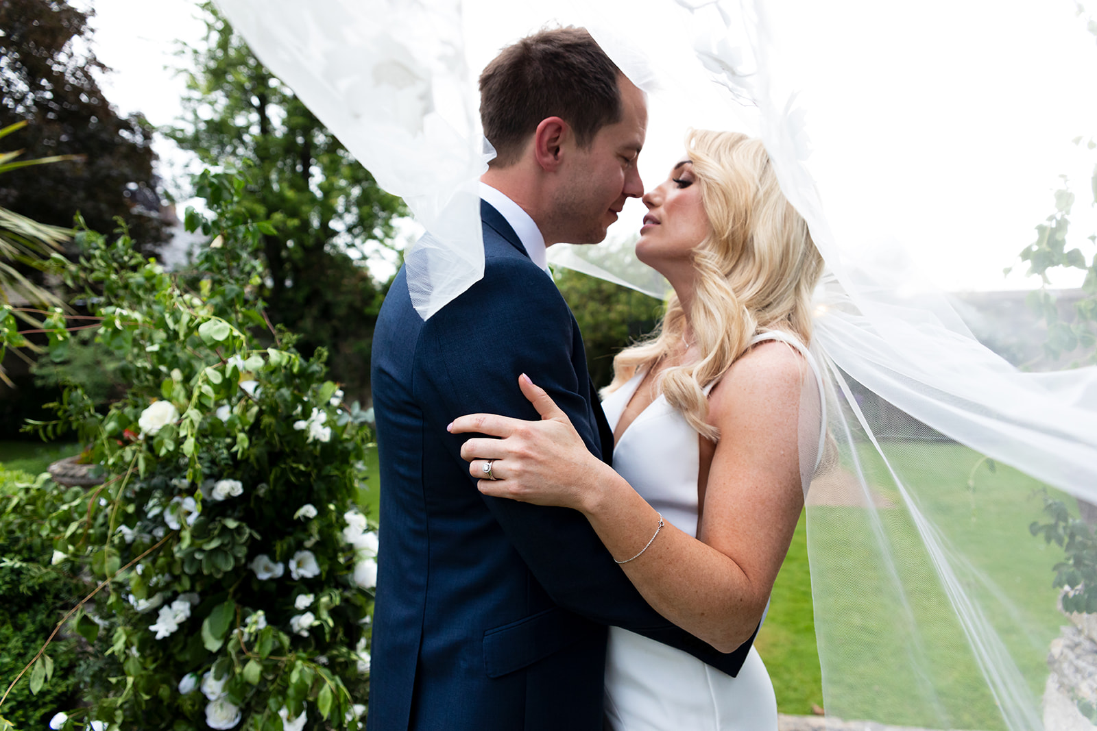 Cotswolds-wedding-photographer