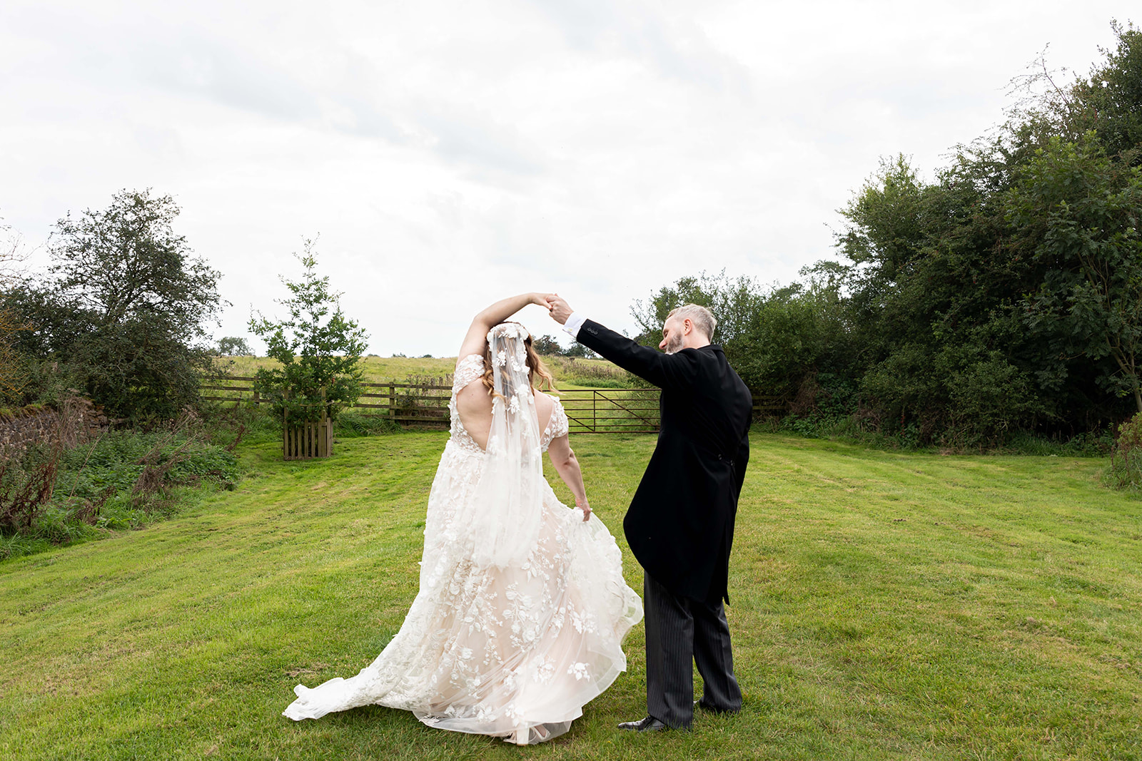 Northamptonshire-wedding-photographer