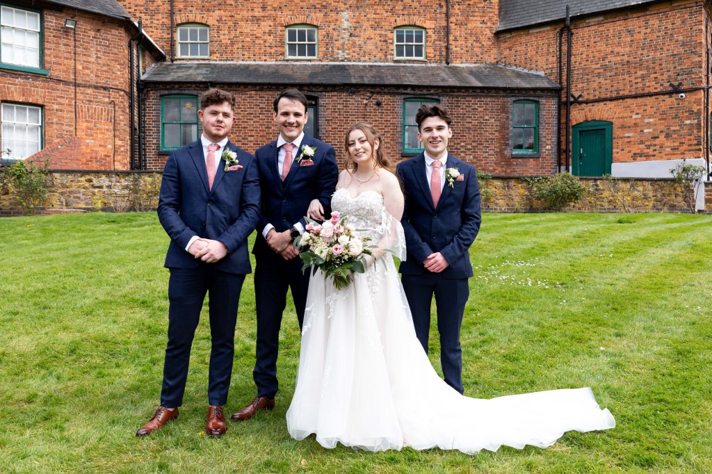 Barns at Hunsbury Hill wedding venue Northamptonshire. Wedding photographer Northants. 