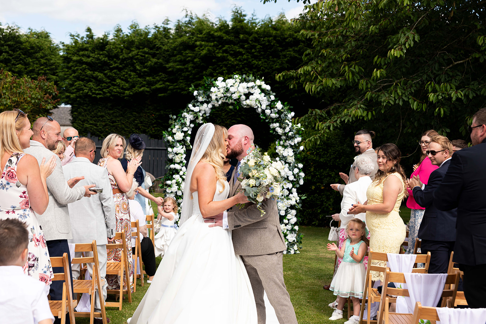 Dovecote-farm-wedding-northamptonshire-photographer